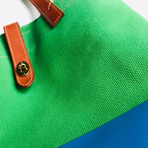 Fossil Purse - Picture 2 of 4